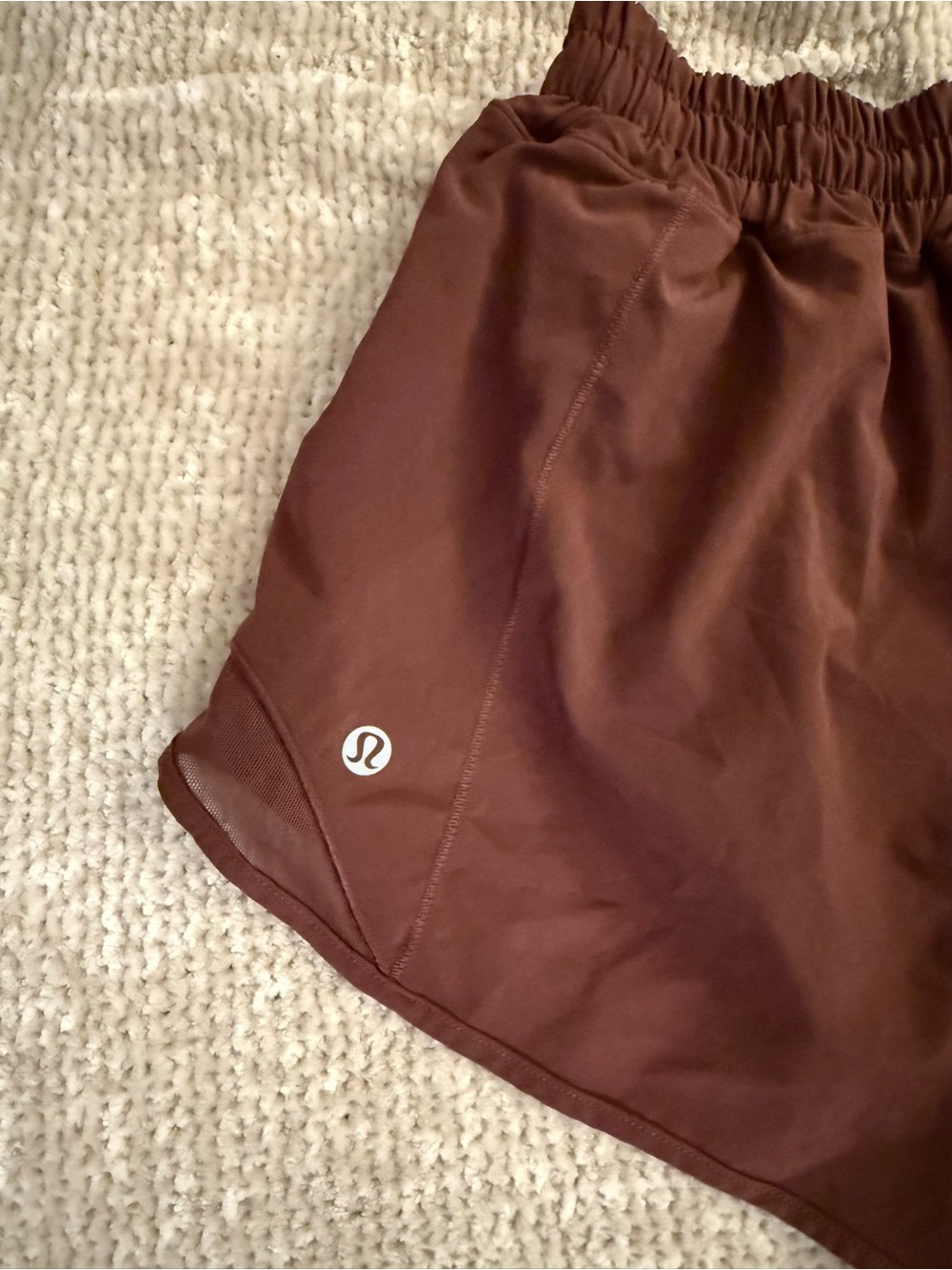 Lululemon Hotty Hot Shorts - Picture 6 of 9